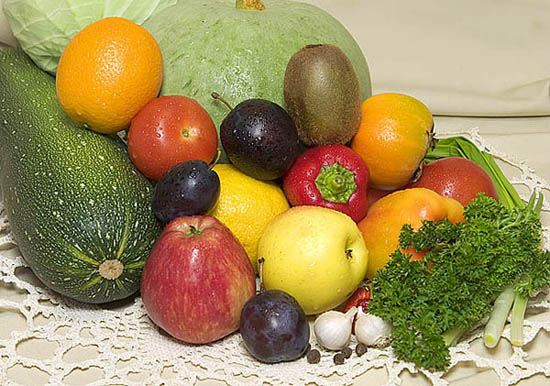 набор фруктов и овощей