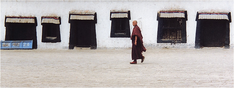 Окна Тибет
