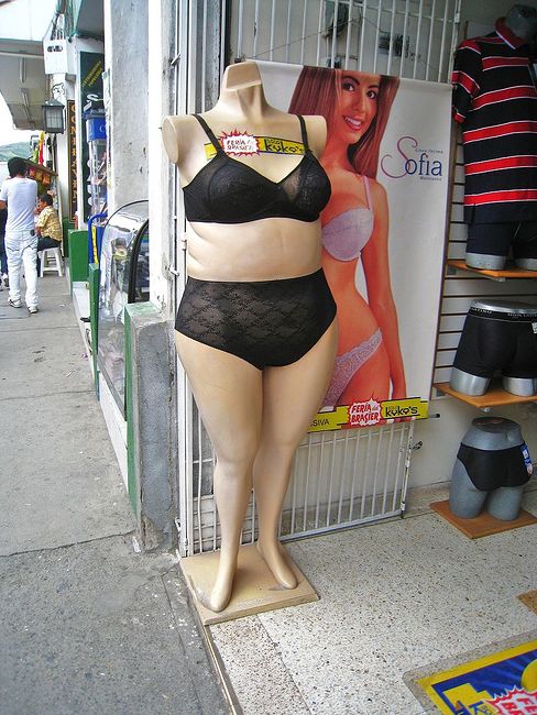 Жуткие и страшные ужастики, кошмары, приколы и нелепости, и разные гадости  из всех уголков планеты Земля.