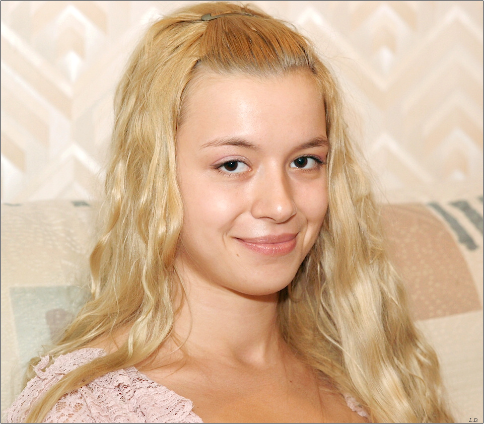 Дочь Кузьмина рассказала о реакции родителей на ее переезд