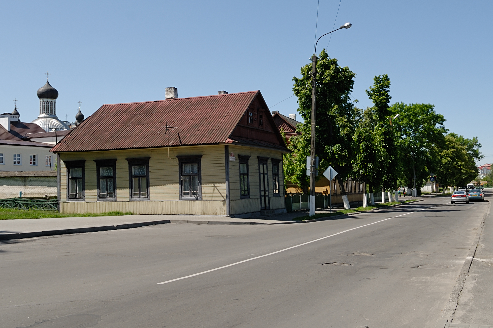 Пинск республика. Город Пинск Беларусь. Пинск город в Белоруссии. Улица беловой. Лупинск город.