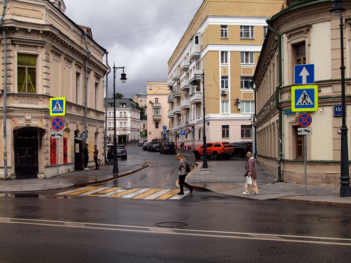 Певческий переулок