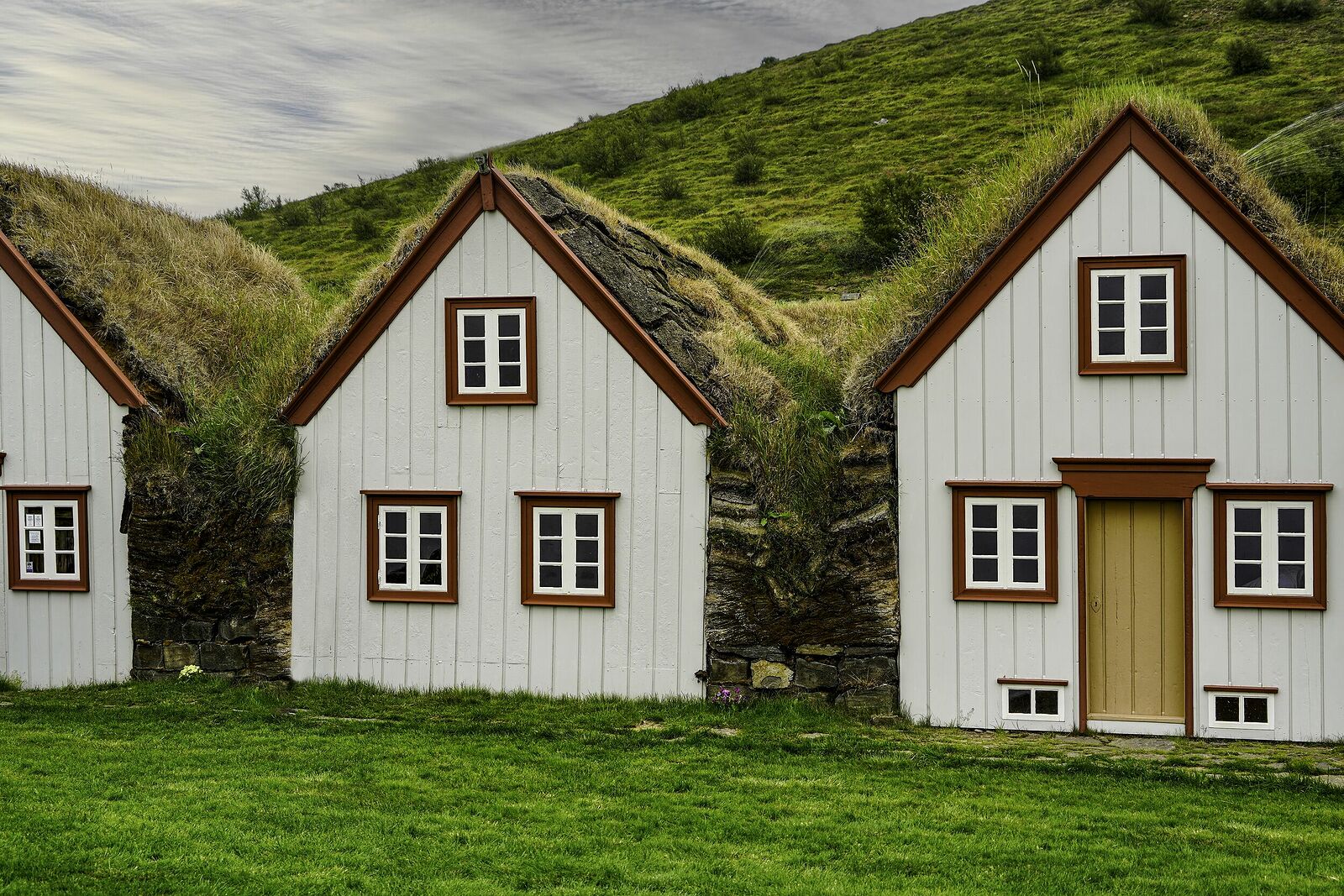 Туапсе металлический дом ландшафт