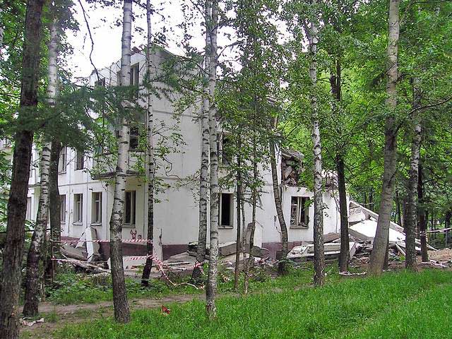 Nonstop Photos | пушок / дом на слом