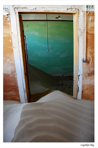 Nonstop Photos | Олег Лопаткин / Kolmanskop - мертвый город, Намибия 5
