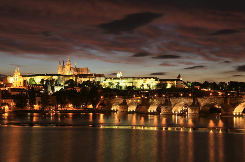 Фото карлов. Praga кросс. Серия 