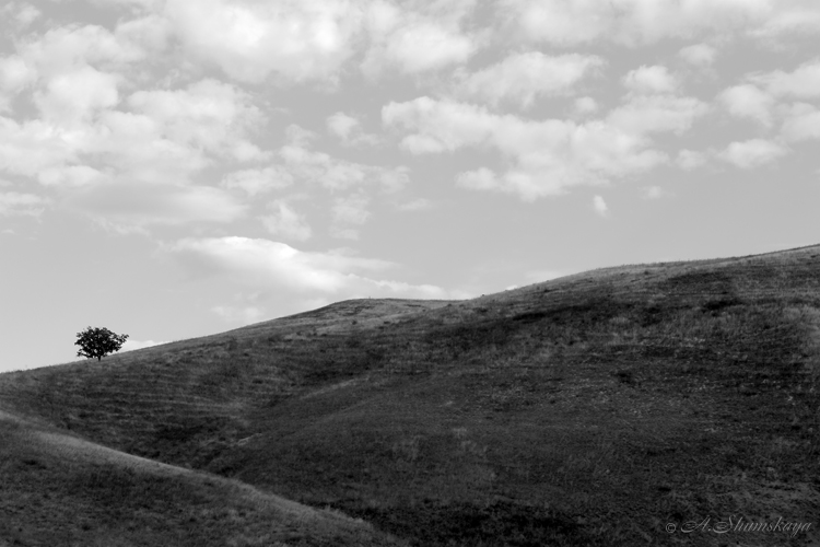 Комплект для подъема на опоры энерго 70 vento. Ссср картинки подъем на холм. Кросс в горах. Прогулка по холмам. Для подъема на холм саше понадобилось 3.