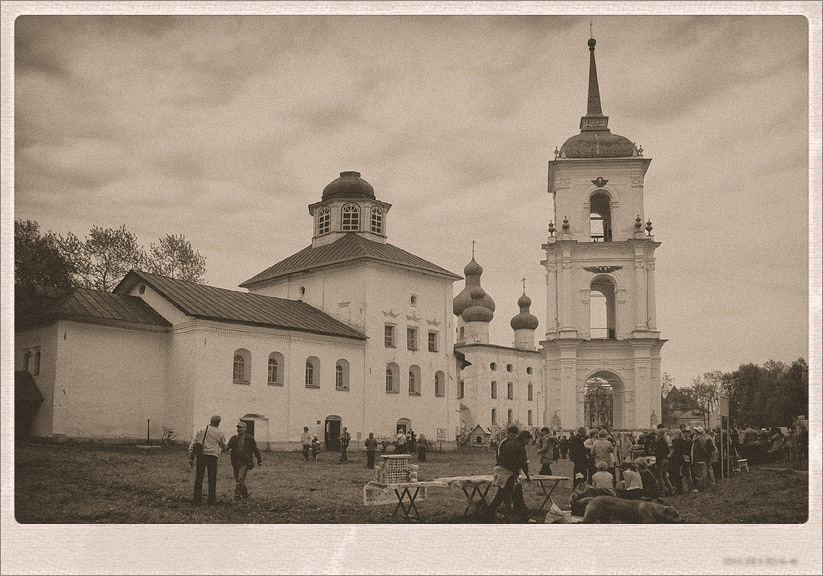 Старая торговая площадь Каргополь