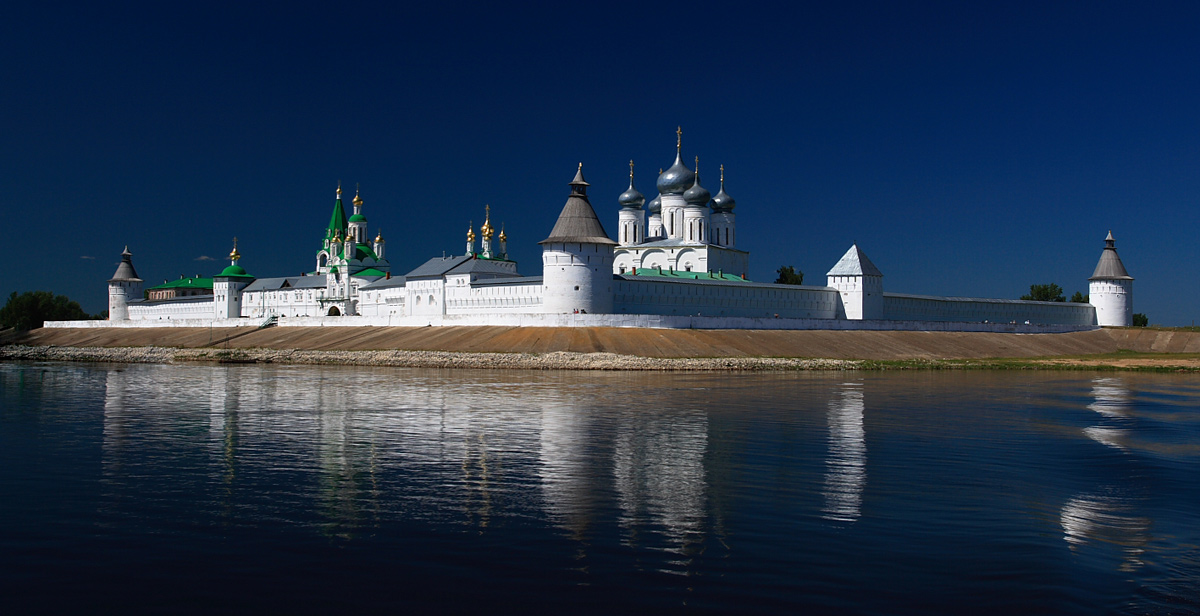 Желтоводский Макариев монастырь Троицкий собор