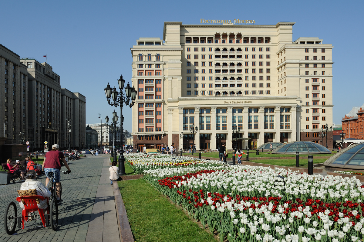 гостиница москва на манежной площади