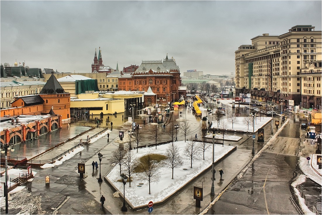 Площадь революции фото. Площадь революции Москва. Пл революции Москва. Площадь революции Москва сейчас. Центр Москвы площадь революции.