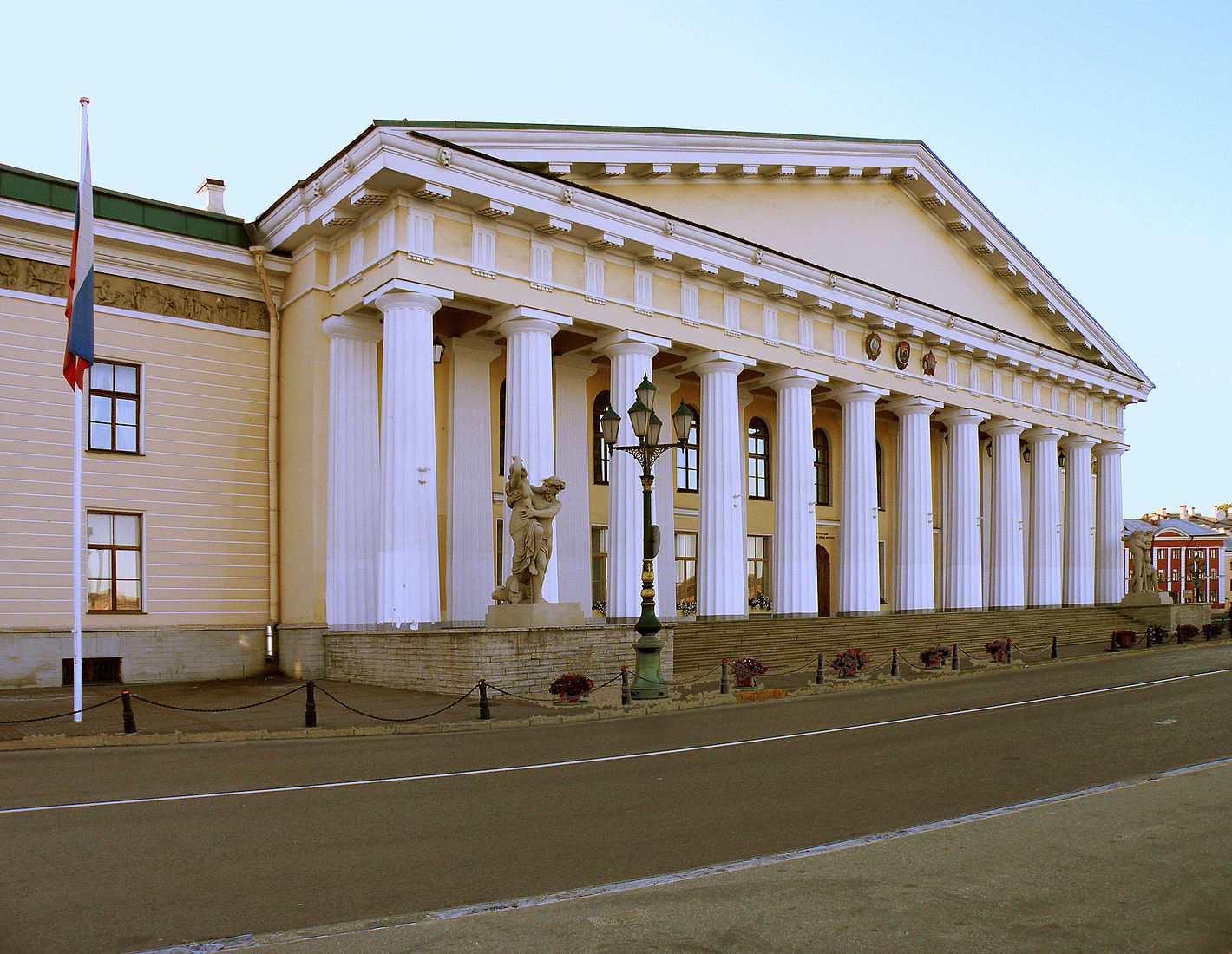 горный институт в москве