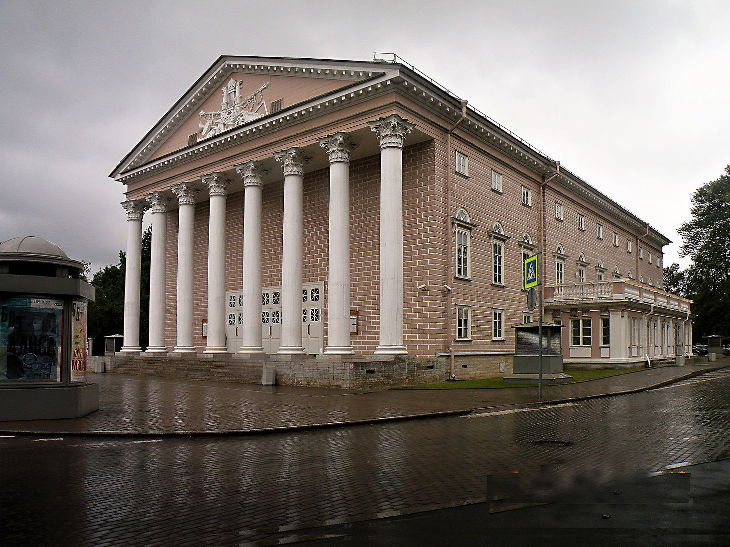 Каменноостровский театр фото
