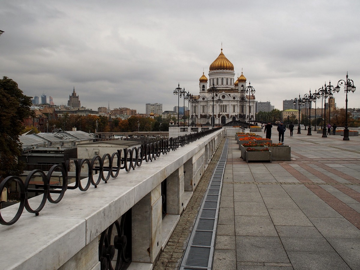 На патриаршем мосту фото