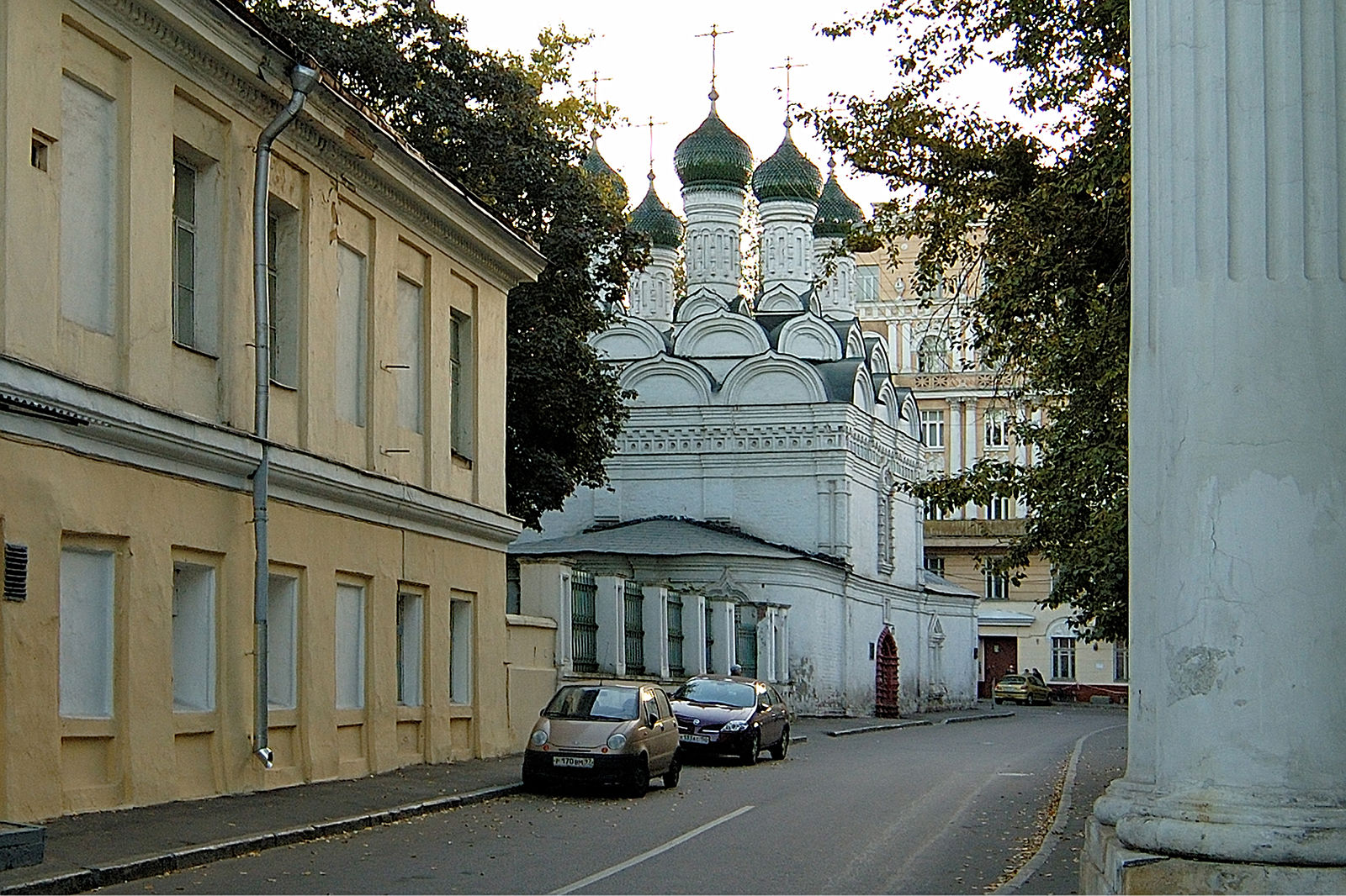 храм в черниговском переулке