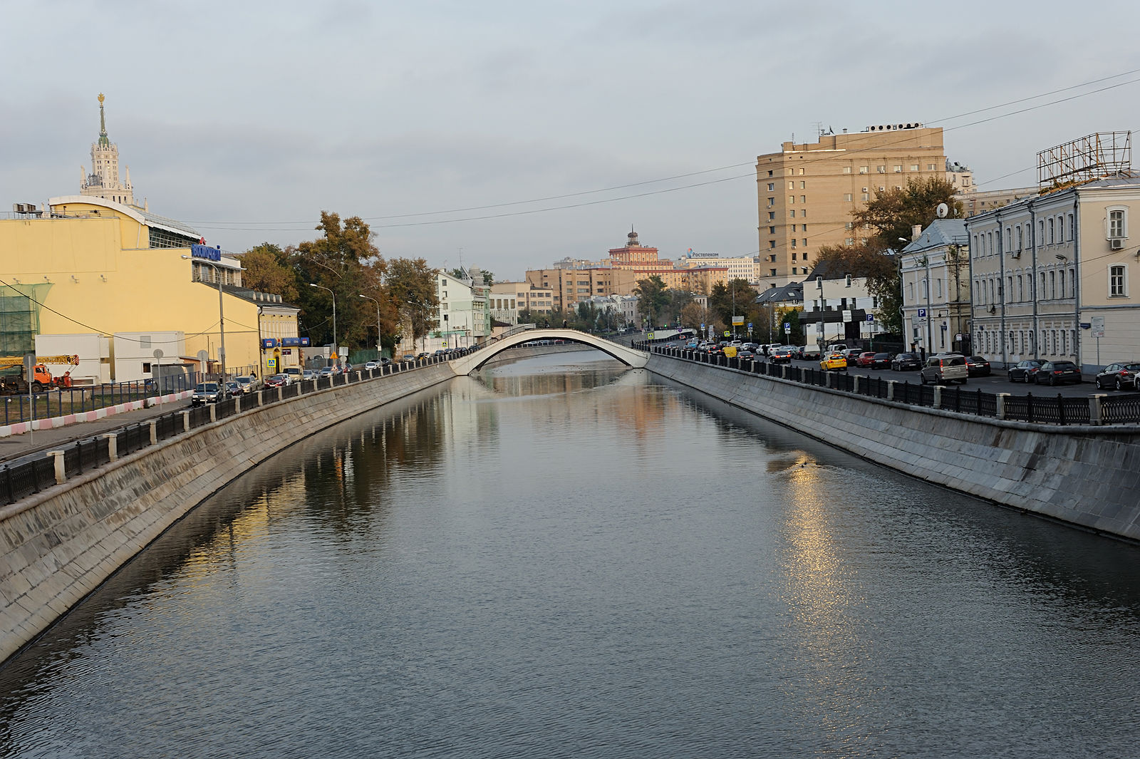 Водоотводный канал в москве старые