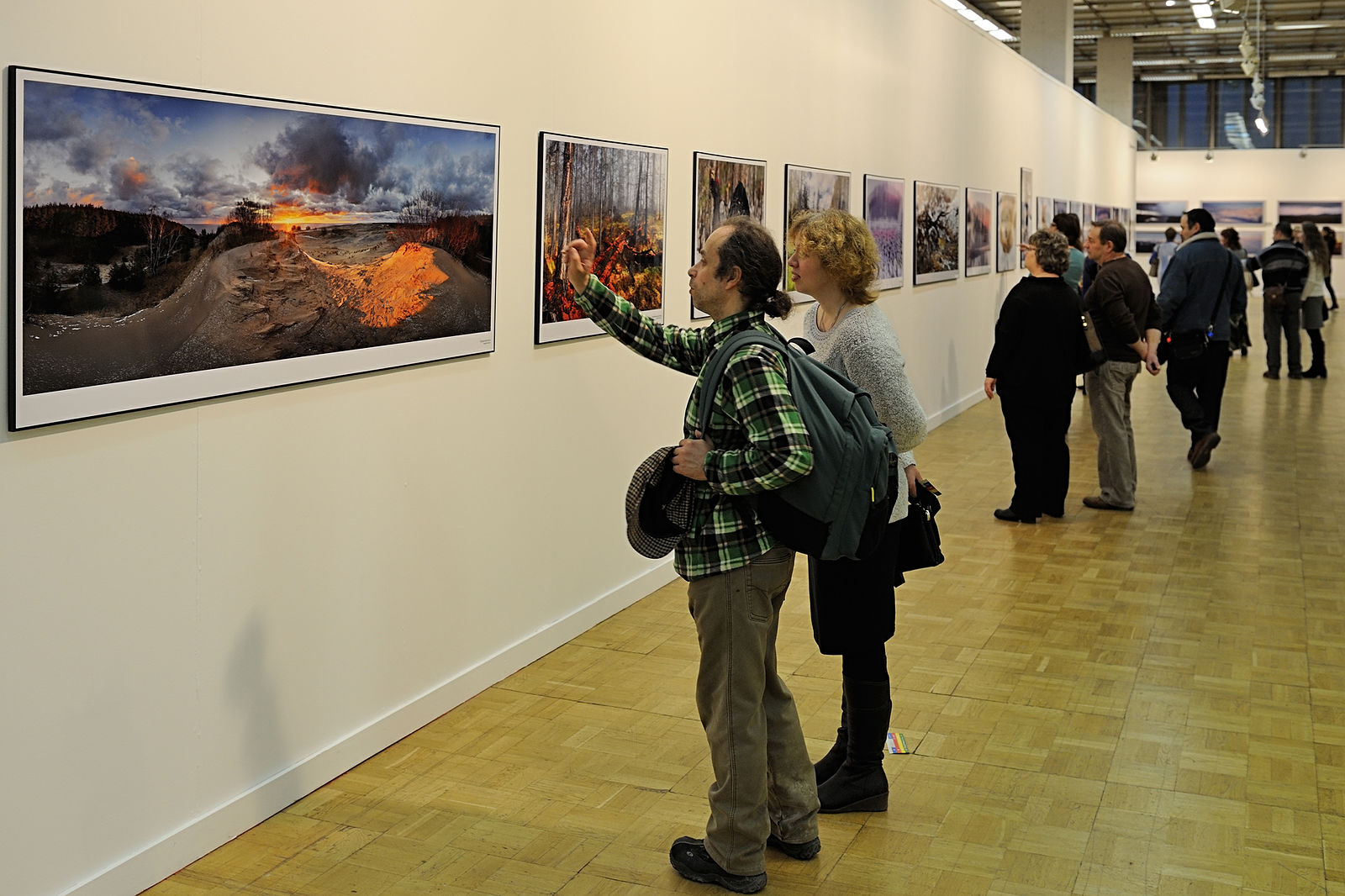 на фотовыставке представлены фотографии российских фотографов