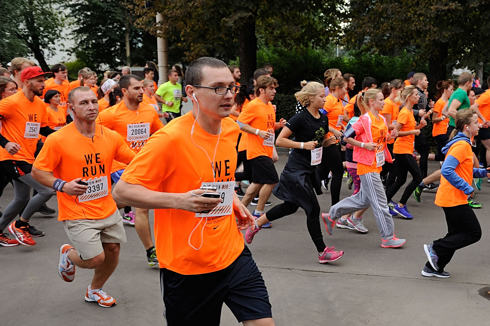 We Run Moscow 2015. We Run Moscow футболка. Run Moscow 2009. We Run Moscow 2011 футболка.