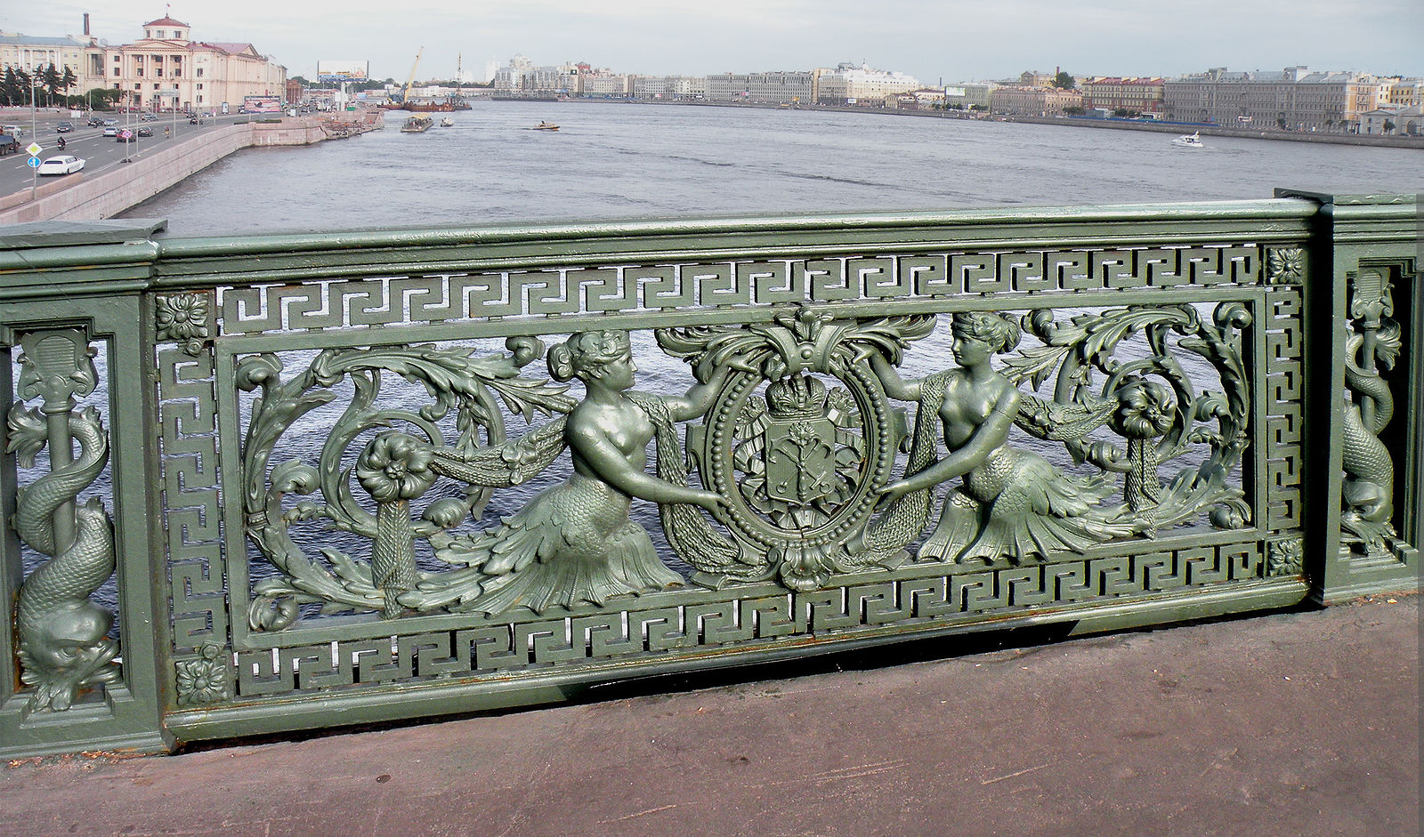 Решетка литейного моста в санкт петербурге