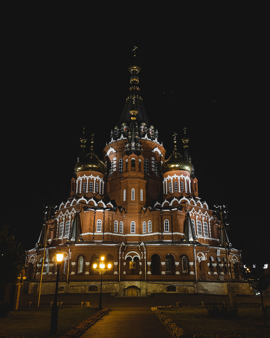 работа в ночь ижевск. ночной ижевск. соликамск фото церкви ночью. горсвет набережные челны. аэросъемка екатеринбург.