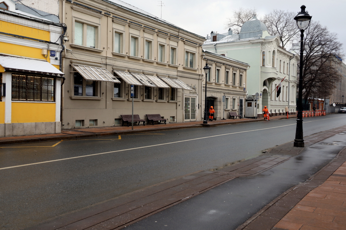 Большая никитская москва