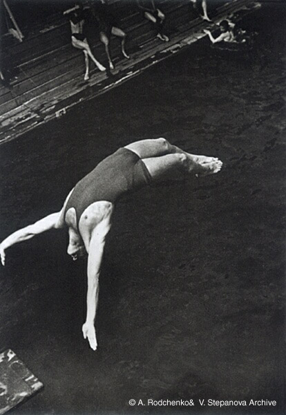 ©Александр Родченко. «Прыжок в воду. 1934»