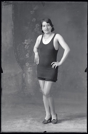Martín Chambi 1891-1973<br />
Born and worked Peru<br />
Girl in Bathing Suit 1932, printed 2008<br />
Seсorita en traje de baсo<br />
Gelatin silver print<br />
© Archivo Fotogrбfico Martán Chambi, Cusco — Perú