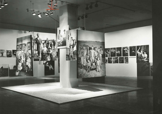 View of the exhibition The Family of Man, MoMA, New York, January 24 – May 8 de 1955. Curated by Edward Steichen. Courtesy Museum of Modern Art (MoMA), New York. Acc. n.: SC2008.50. Digital image, The Museum of Modern Art Archives, New York / Scala, Florence, 2008. Photo: Erza Stoller.