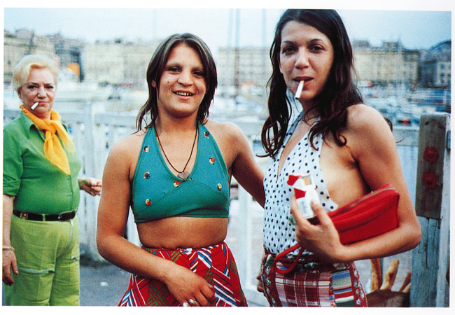 Две уличные проститутки и "мадам". Марсель, 1981