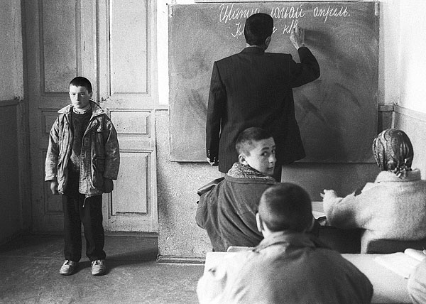 ©Андрей Никольский. «Республика Дагестан, поселок Куруш, 1998»