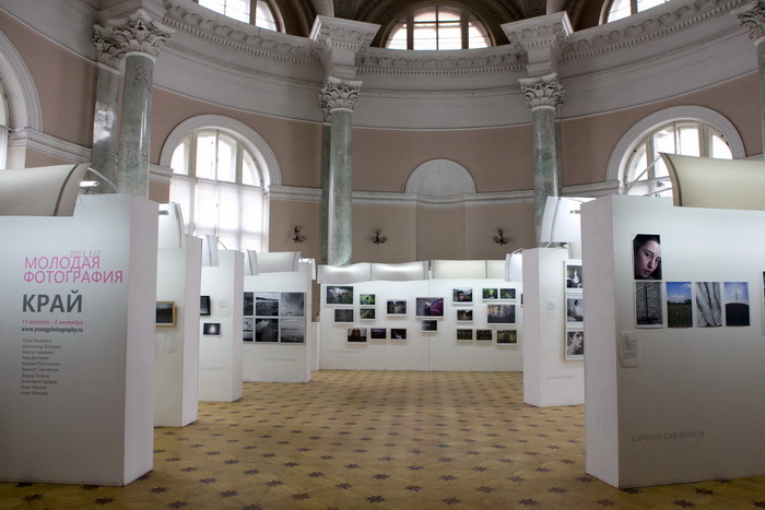 Выставка "Молодая фотография 2011 1/2. Край"