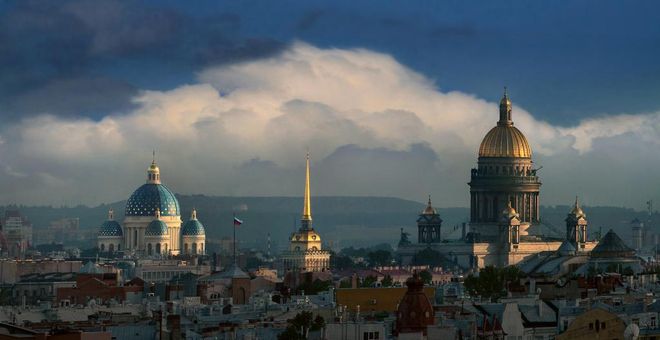 &copy; Александр Петросян