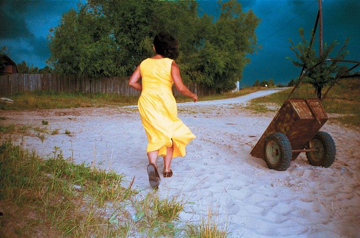 Сергей Чиликов. Из проекта «Провокации». Йошкар-Ола. 1995