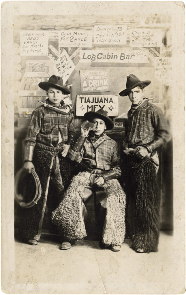 Студия «Ипподром», Три неизвестных молодых человека, Лос-Анджелес, Калифорния, 1923
