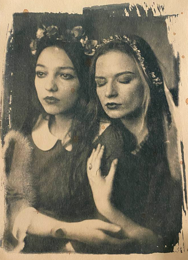 Цианотипия, печать с амбротипов, акварельная бумага. © Иван Михайловский