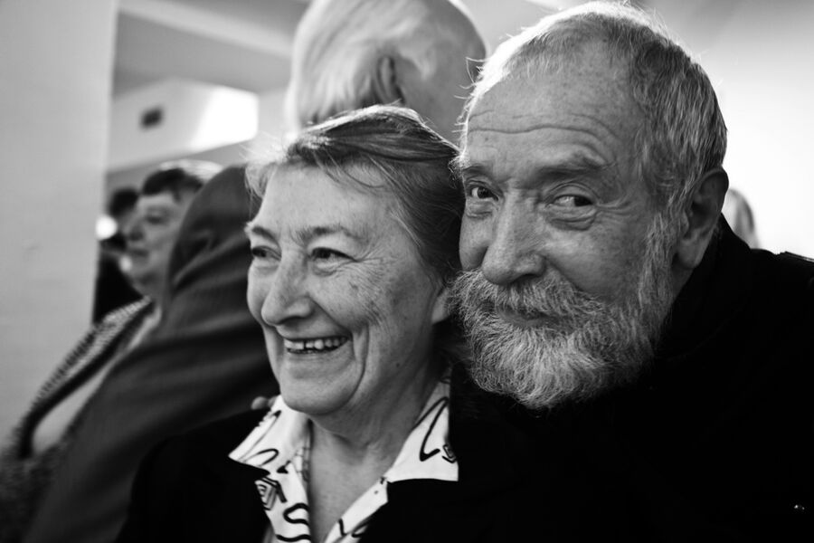 &copy;Александр Тягны-Рядно. «Игорь Гневашев с женой и соавтором Людмилой. Москва. 2012»