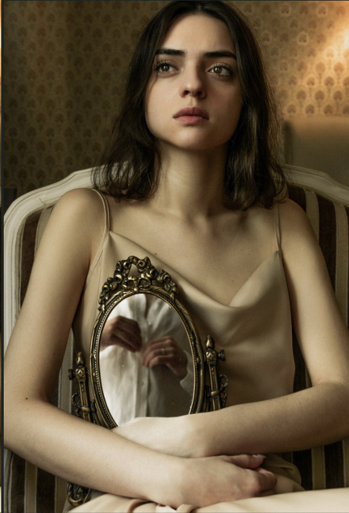 «Мне было довольно того, что твой плащ висел на гвозде», @ Мария Акимова