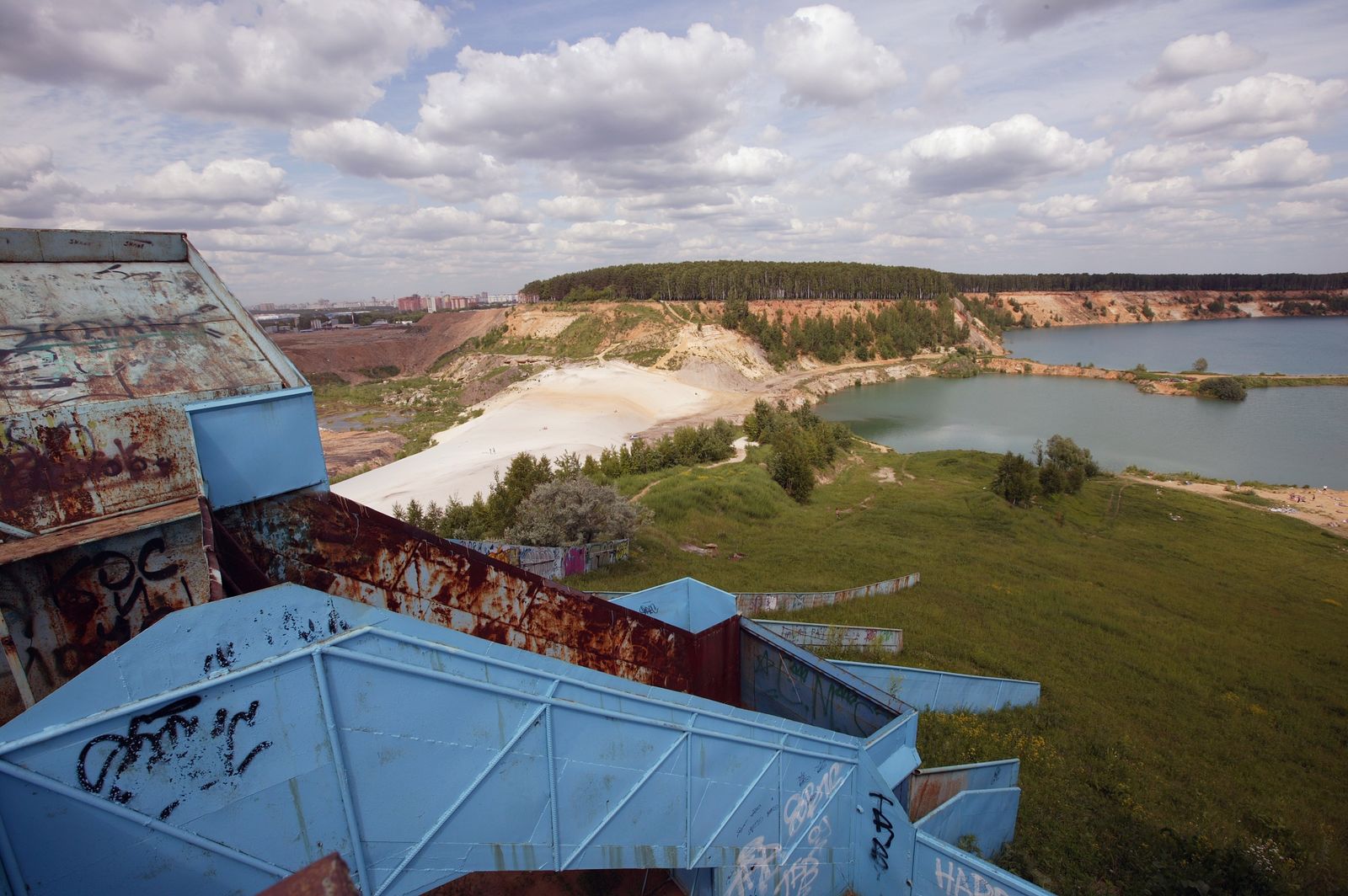 Yurij Antipitchev. Reality. Dzerzhinskij, 2009